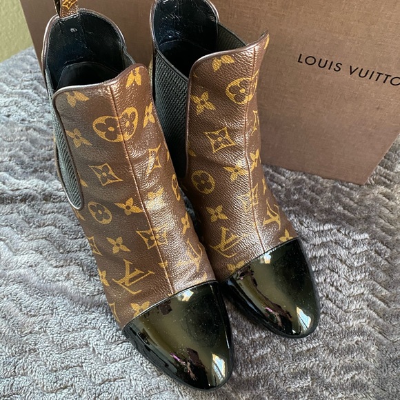 ❌SOLD❌Louis Vuitton Heeled boots - Picture 3 of 13